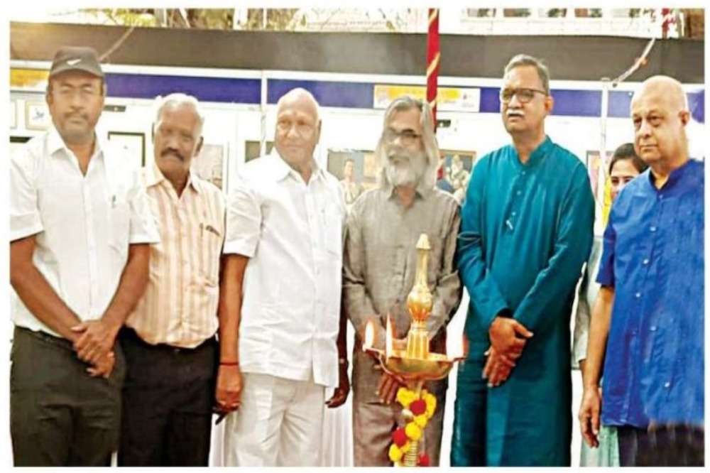 परंपरागत कारागिरीला नव्याने उजाळा देण्याची गरज: वंजारी चित्र व शिल्पकला प्रदर्शनाचे उद्घाटन